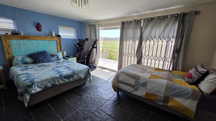 3 Bedroom Property for Sale in Reebok Western Cape